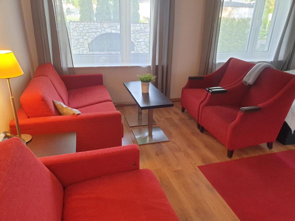 Neptun Ψ Hotell Jastrzębia Góra Eksteriør bilde